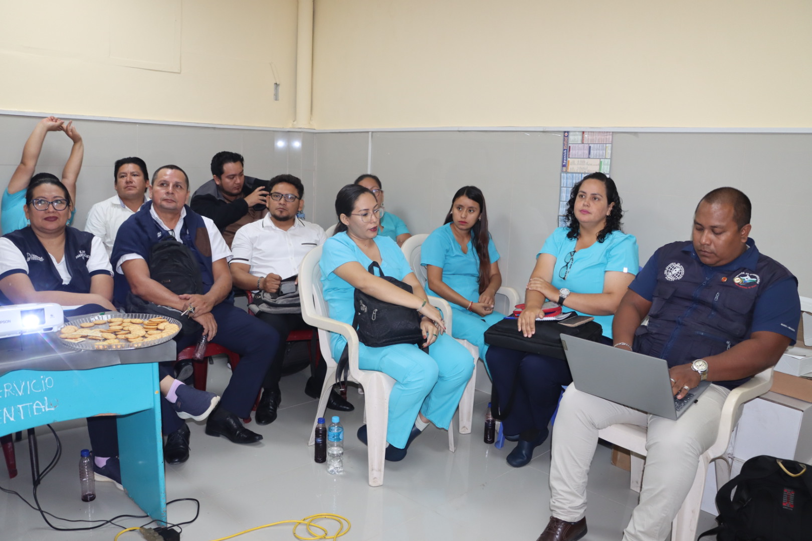 MINSA Y GERESA LORETO CAPACITAN EN EL USO DEL SIHCE PARA MEJORAR COBERTURAS DE VACUNACIÓN